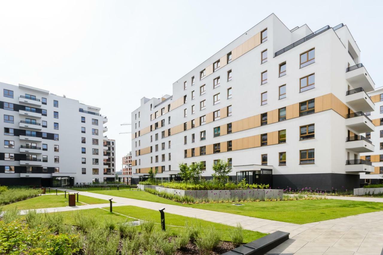 M&R Apartament Airport&Business DeLuxe Cybernetyki 17 Warschau Exterior foto